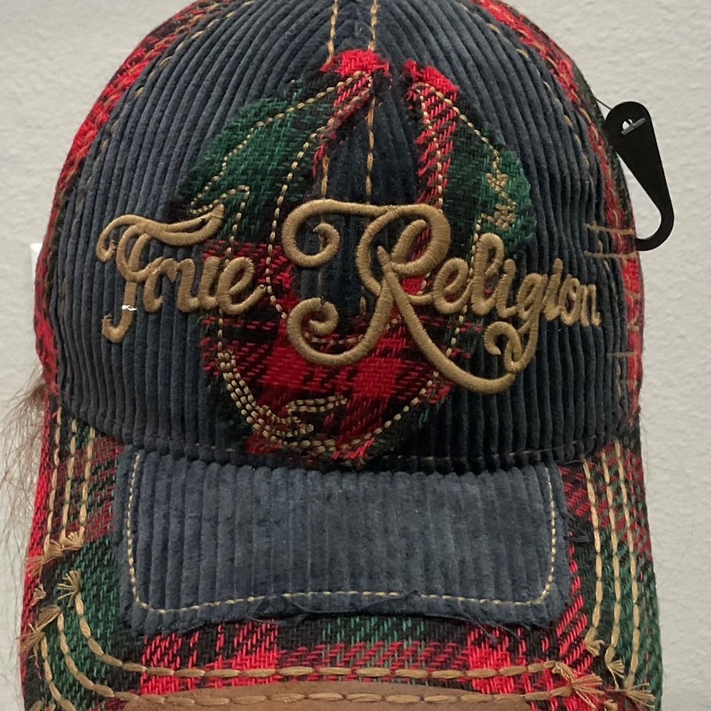 True religion Distressed Cap. - Picture 3 of 7